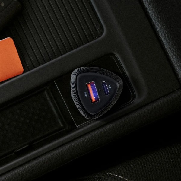 FORCELL F-ENERGY Chargeur adaptateur rapide carbone pour voiture USB-C20W + USB-A 18W 5A